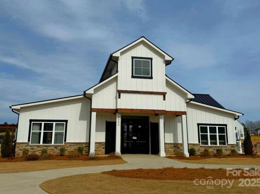 3010 Bramble Hedge Road, Indian Trail, NC 28079.  MLS# CAR4239247, YatesRealty ID 5655. Clubhouse