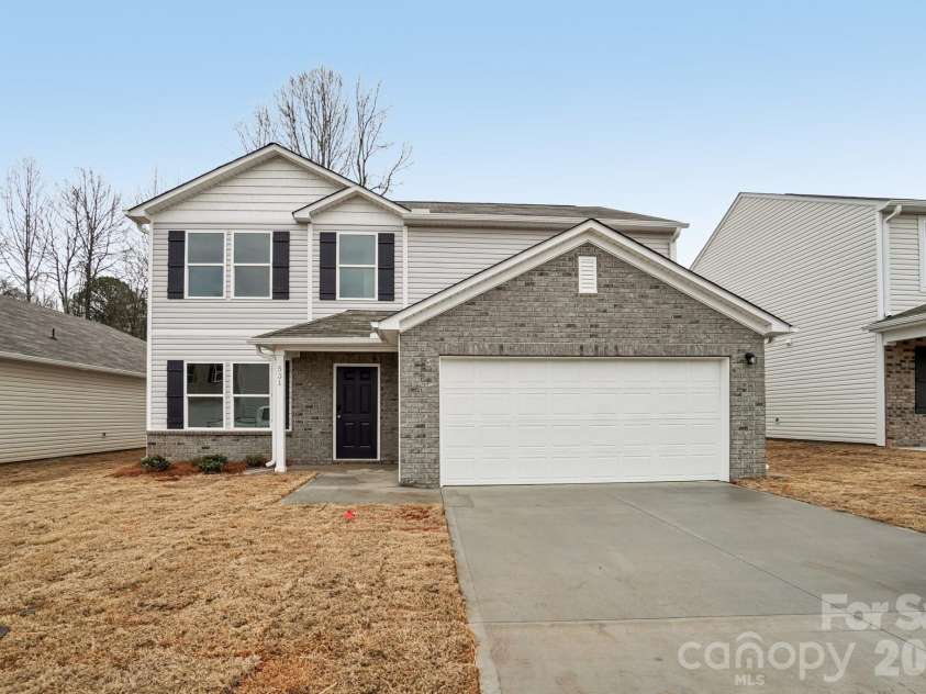 531 Tomlin Trail, Spartanburg, SC 29301.  MLS# CAR4319662, YatesRealty ID 5655. 