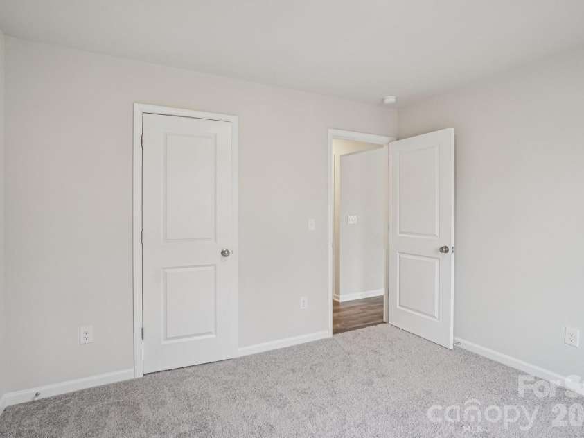 531 Tomlin Trail, Spartanburg, SC 29301.  MLS# CAR4319662, YatesRealty ID 5655. 
