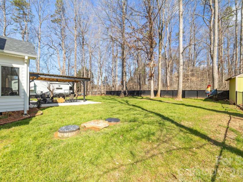 2329 Millbrook Drive, Haw River, NC 27258.  MLS# CAR4434226, YatesRealty ID 56557. 