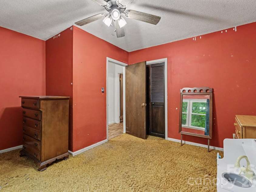 6872 Jake Seagle Road, Vale, NC 28168.  MLS# CAR4427499, YatesRealty ID 56565. 