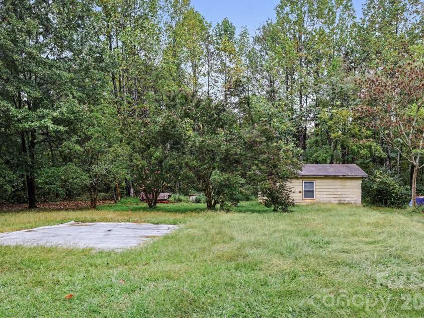 6872 Jake Seagle Road, Vale, NC 28168.  MLS# CAR4427499, YatesRealty ID 56565. 