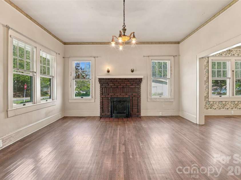 701 Hayne Street, Monroe, NC 28112.  MLS# CAR4431991, YatesRealty ID 56567. 
