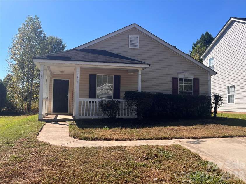 2877 Signal Court, Concord, NC 28027.  MLS# CAR4433370, YatesRealty ID 56568. 