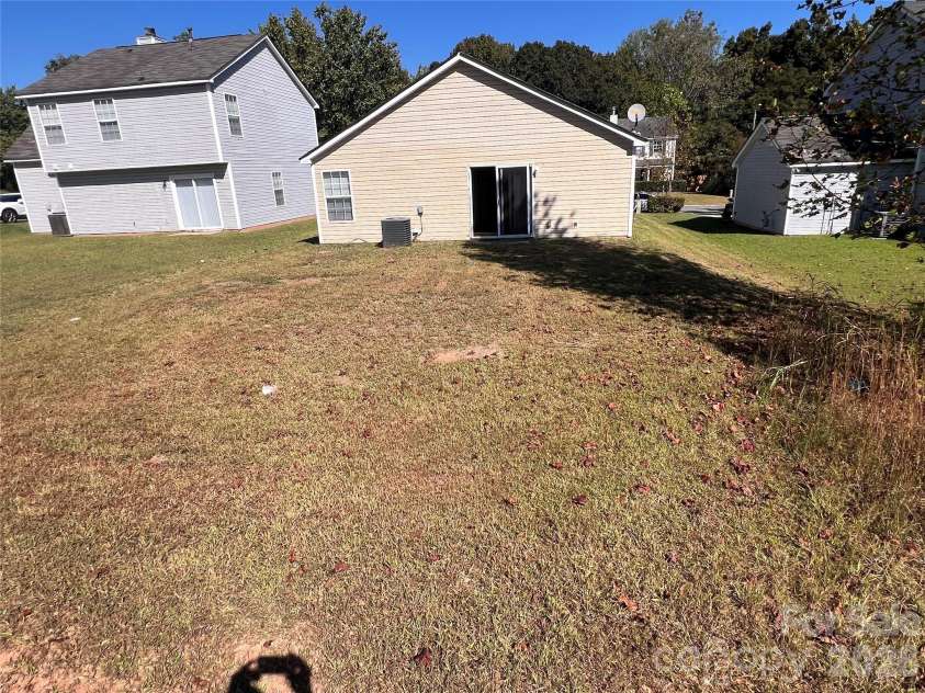 2877 Signal Court, Concord, NC 28027.  MLS# CAR4433370, YatesRealty ID 56568. 