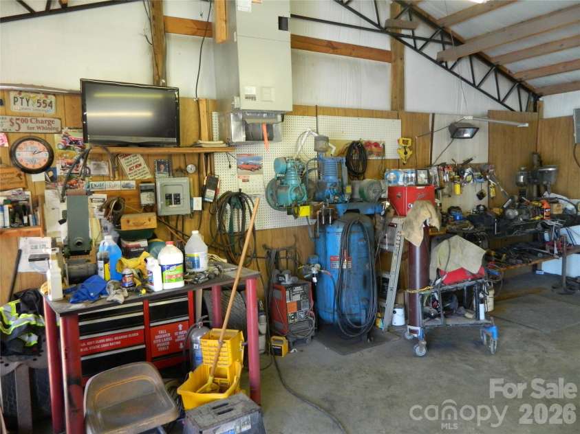 2797 Playmore Beach Road, Morganton, NC 28655.  MLS# CAR4357276, YatesRealty ID 5657. 