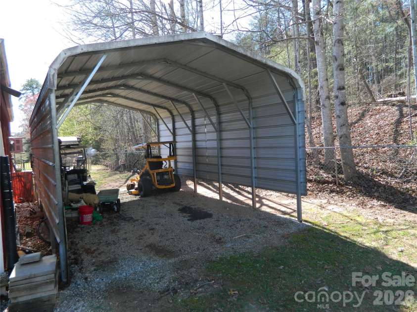 2797 Playmore Beach Road, Morganton, NC 28655.  MLS# CAR4357276, YatesRealty ID 5657. 