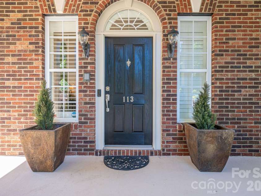 113 Ft. William Avenue, Belmont, NC 28012.  MLS# CAR4431980, YatesRealty ID 56574. 
