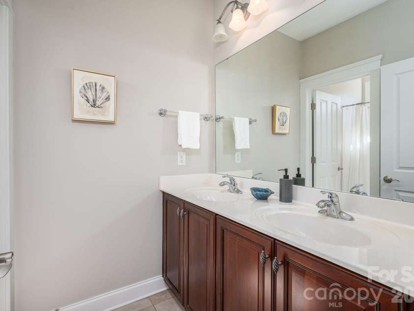 113 Ft. William Avenue, Belmont, NC 28012.  MLS# CAR4431980, YatesRealty ID 56574. 