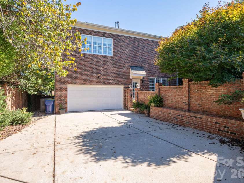 113 Ft. William Avenue, Belmont, NC 28012.  MLS# CAR4431980, YatesRealty ID 56574. 