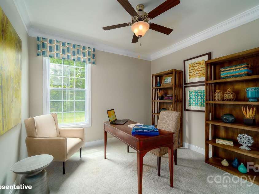 8016 Plymouth Drive, Sherrills Ford, NC 28673.  MLS# CAR4212938, YatesRealty ID 5658. 