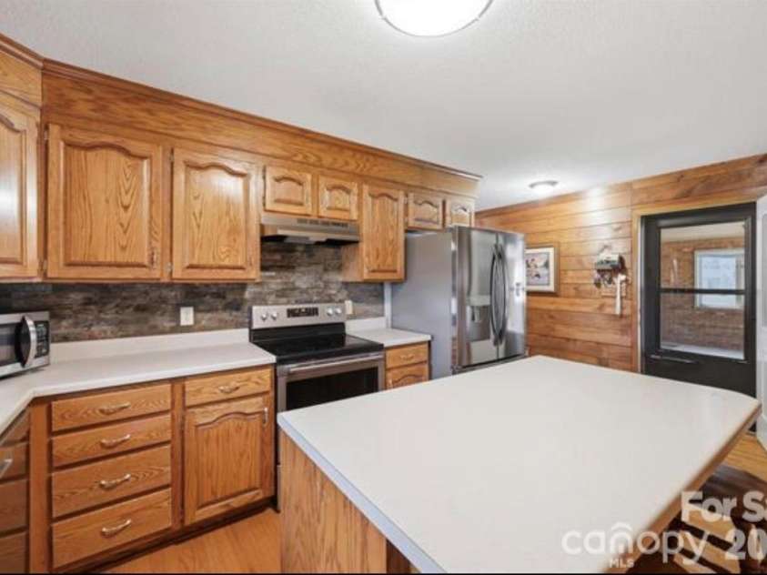 328 Davidson Court, Taylorsville, NC 28681.  MLS# CAR4433508, YatesRealty ID 56583. 
