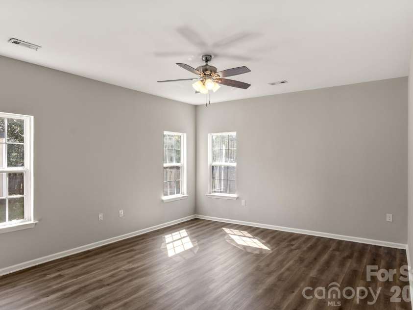 175 Scanlon Road, Mooresville, NC 28115.  MLS# CAR4431575, YatesRealty ID 56588. 
