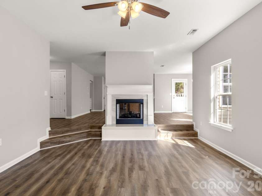 175 Scanlon Road, Mooresville, NC 28115.  MLS# CAR4431575, YatesRealty ID 56588. 