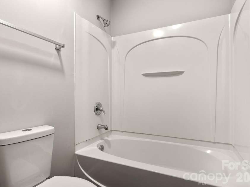 175 Scanlon Road, Mooresville, NC 28115.  MLS# CAR4431575, YatesRealty ID 56588. 