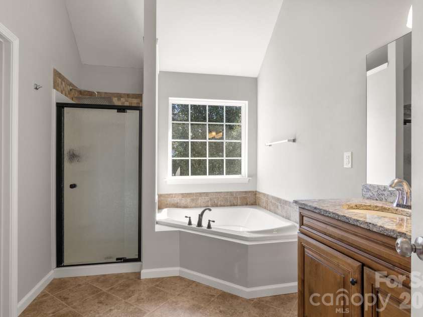 175 Scanlon Road, Mooresville, NC 28115.  MLS# CAR4431575, YatesRealty ID 56588. 