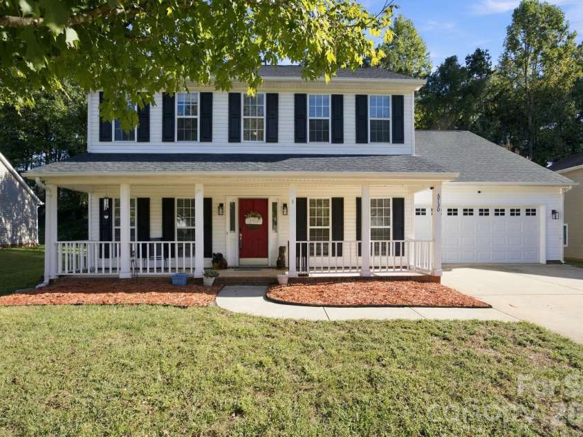6730 Reedy Creek Road, Charlotte, NC 28215.  MLS# CAR4433782, YatesRealty ID 56590. 