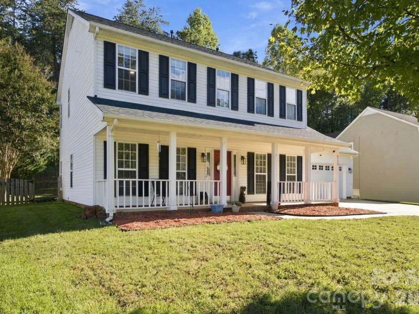 6730 Reedy Creek Road, Charlotte, NC 28215.  MLS# CAR4433782, YatesRealty ID 56590. 