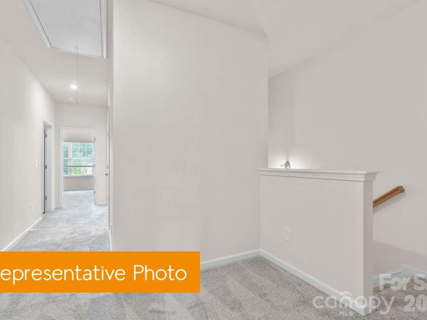 5406 Starfall Way, Charlotte, NC 28214.  MLS# CAR4434743, YatesRealty ID 56591. 