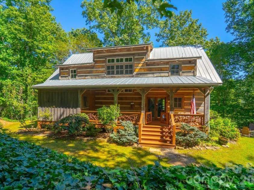 246 Fiddle And A Bow Lane, Sylva, NC 28779.  MLS# CAR4433984, YatesRealty ID 56597. 