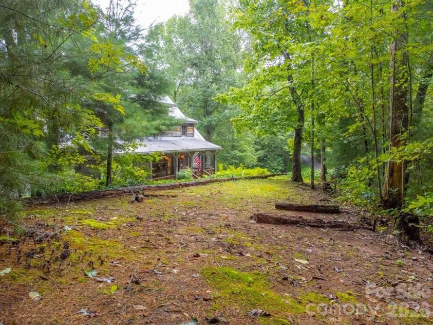 246 Fiddle And A Bow Lane, Sylva, NC 28779.  MLS# CAR4433984, YatesRealty ID 56597. 