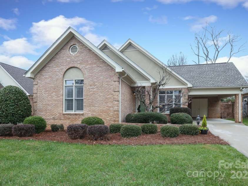1575 Herlong Court, Rock Hill, SC 29732.  MLS# CAR4213099, YatesRealty ID 5660. 