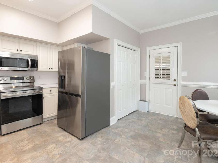 1575 Herlong Court, Rock Hill, SC 29732.  MLS# CAR4213099, YatesRealty ID 5660. 