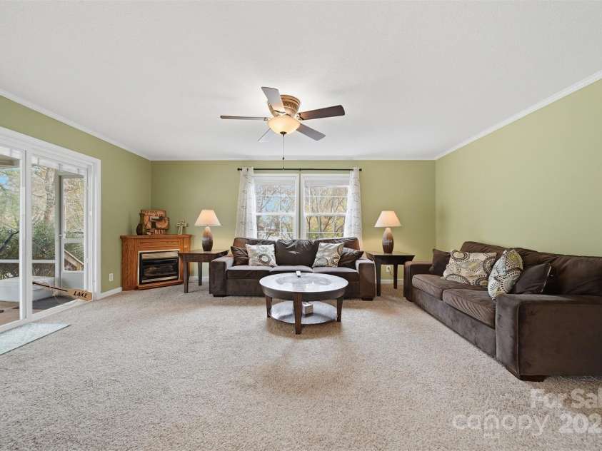 4247 Laurel Hill Road, Claremont, NC 28610.  MLS# CAR4316729, YatesRealty ID 5660. 
