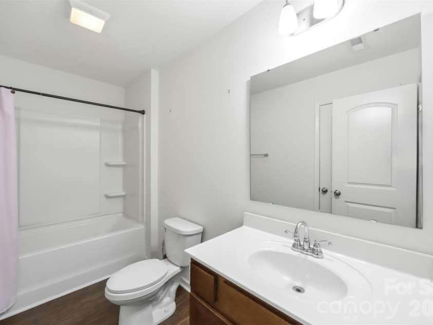 2304 Amesbury Court, Albemarle, NC 28001.  MLS# CAR4434683, YatesRealty ID 56607. Secondary Full Bathroom