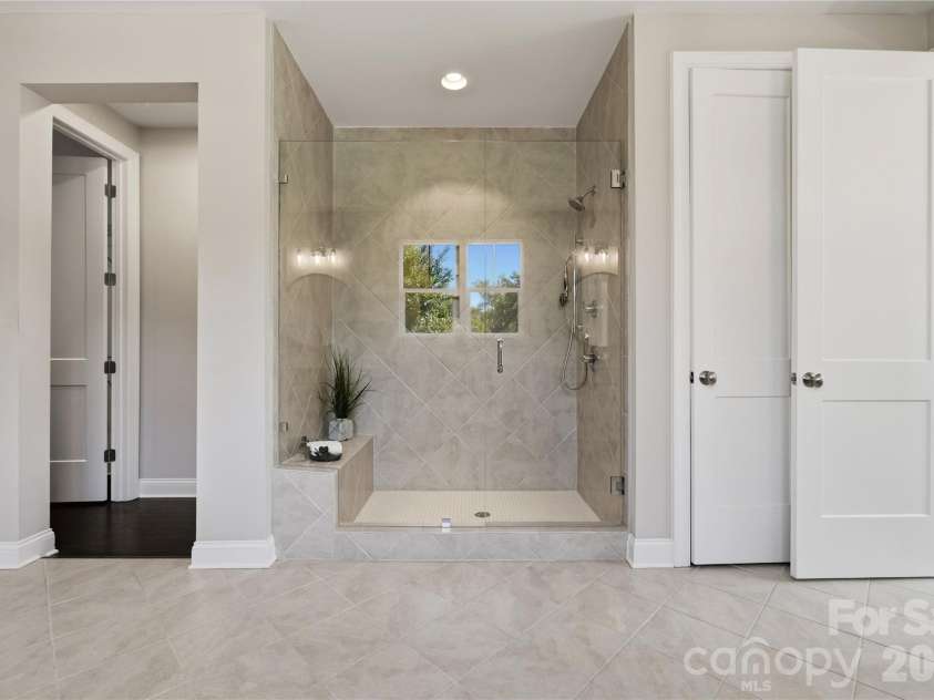 150 Slocumb Lane, Mooresville, NC 28117.  MLS# CAR4434702, YatesRealty ID 56608. 