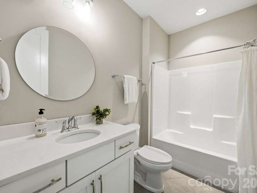 150 Slocumb Lane, Mooresville, NC 28117.  MLS# CAR4434702, YatesRealty ID 56608. 