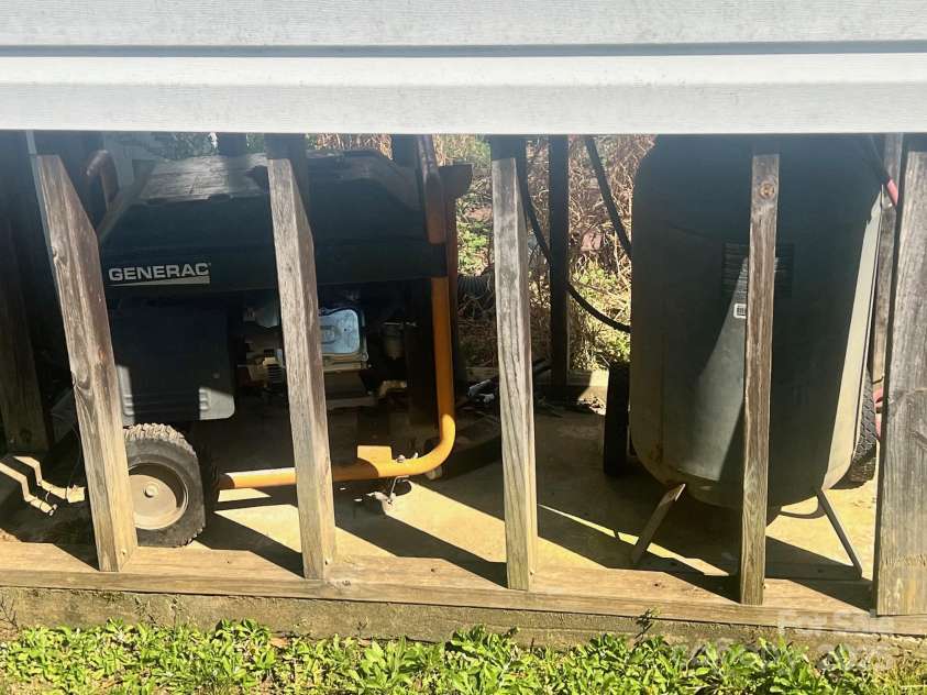 5320 Golden Pond Drive, York, SC 29745.  MLS# CAR4237754, YatesRealty ID 5661. 