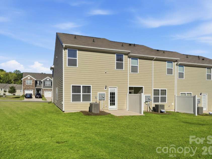 179 Court House Avenue, York, SC 29745.  MLS# CAR4434614, YatesRealty ID 56610. 