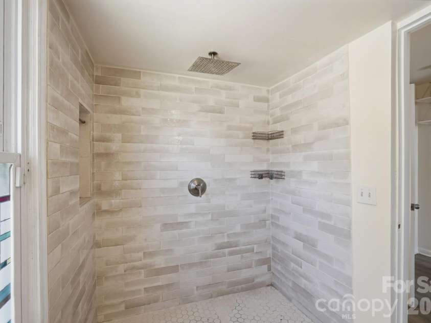 938 White Street, Rock Hill, SC 29730.  MLS# CAR4431859, YatesRealty ID 56612. 