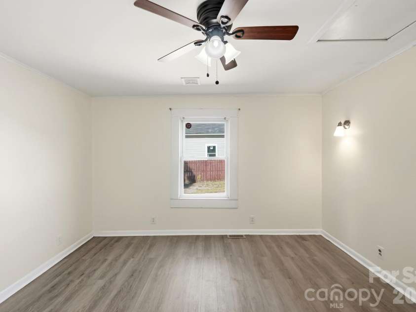 938 White Street, Rock Hill, SC 29730.  MLS# CAR4431859, YatesRealty ID 56612. 