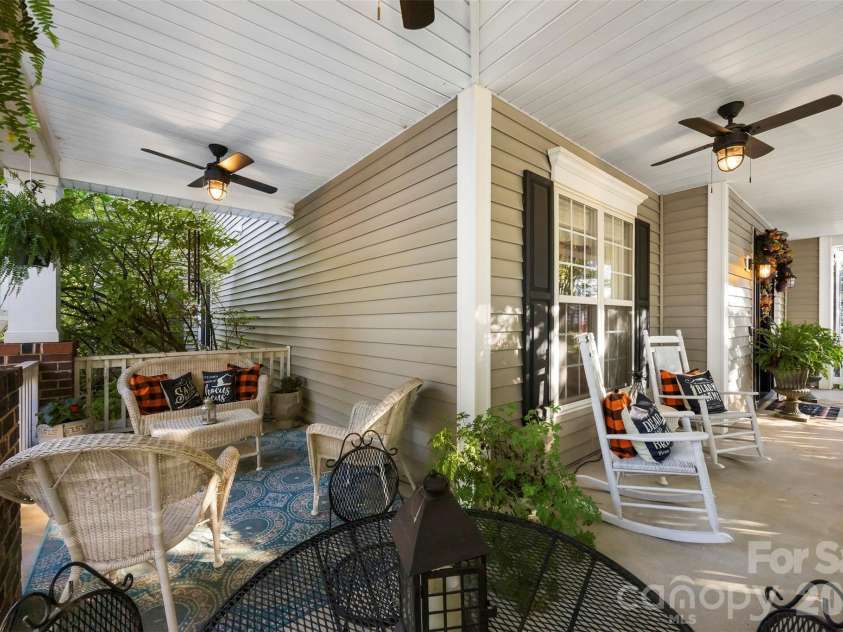 10639 Quarrier Drive, Cornelius, NC 28031.  MLS# CAR4434785, YatesRealty ID 56614. 