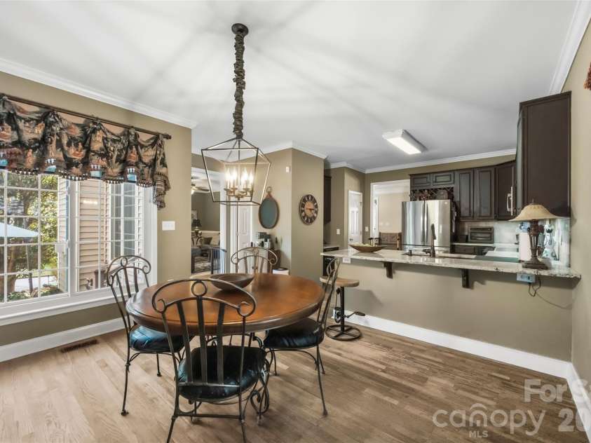 10639 Quarrier Drive, Cornelius, NC 28031.  MLS# CAR4434785, YatesRealty ID 56614. 