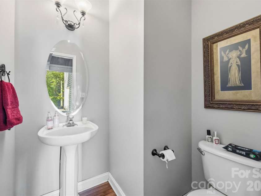 10639 Quarrier Drive, Cornelius, NC 28031.  MLS# CAR4434785, YatesRealty ID 56614. 