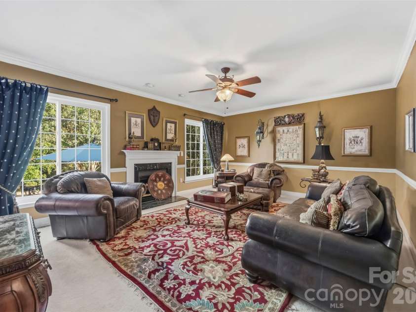 10639 Quarrier Drive, Cornelius, NC 28031.  MLS# CAR4434785, YatesRealty ID 56614. 