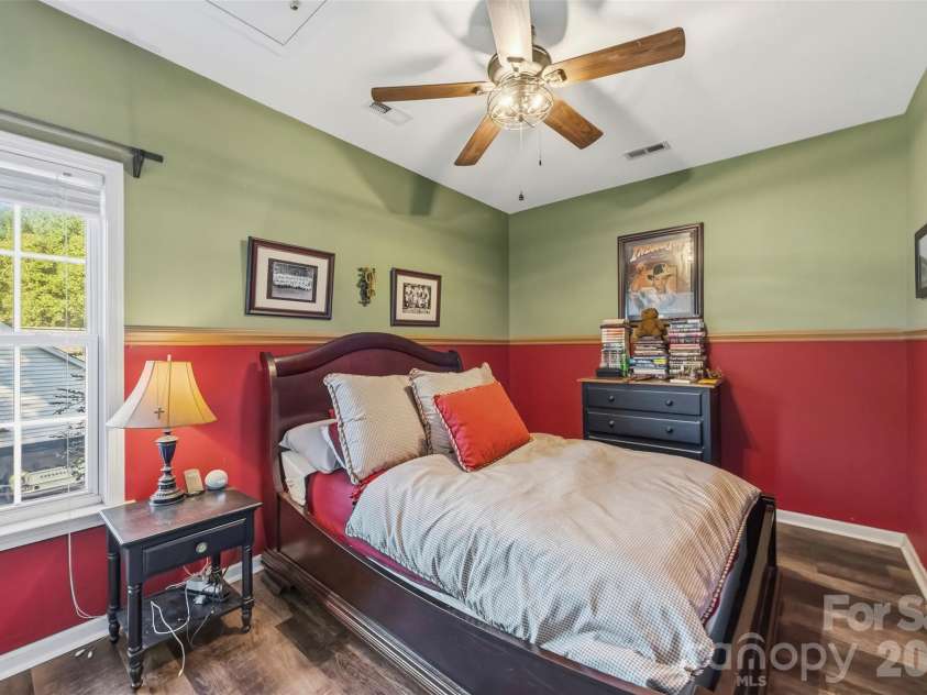 10639 Quarrier Drive, Cornelius, NC 28031.  MLS# CAR4434785, YatesRealty ID 56614. 
