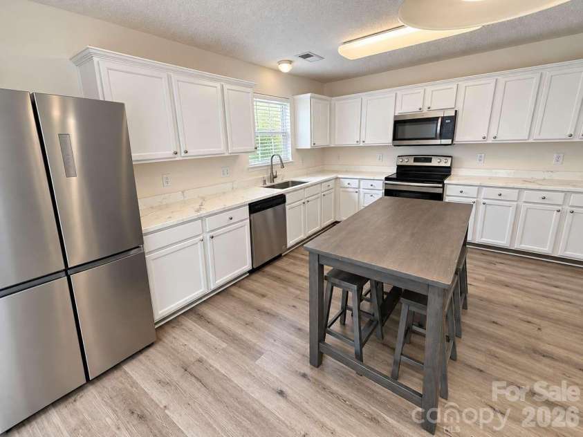 1524 Andora Drive, Rock Hill, SC 29732.  MLS# CAR4434137, YatesRealty ID 56615. 