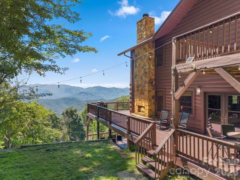 1120 Grizzly Ridge, Bryson City, NC 28713.  MLS# CAR4434317, YatesRealty ID 56616. 