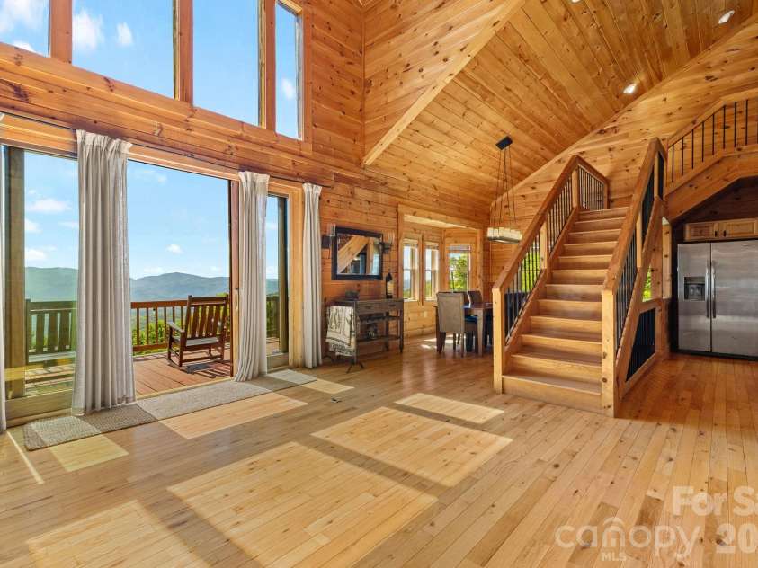 1120 Grizzly Ridge, Bryson City, NC 28713.  MLS# CAR4434317, YatesRealty ID 56616. 