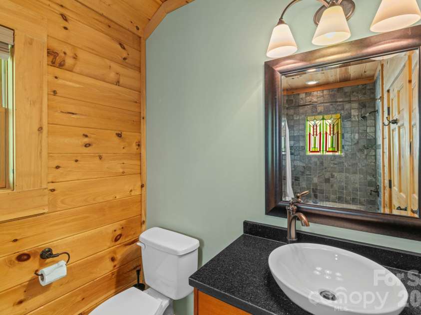 1120 Grizzly Ridge, Bryson City, NC 28713.  MLS# CAR4434317, YatesRealty ID 56616. 
