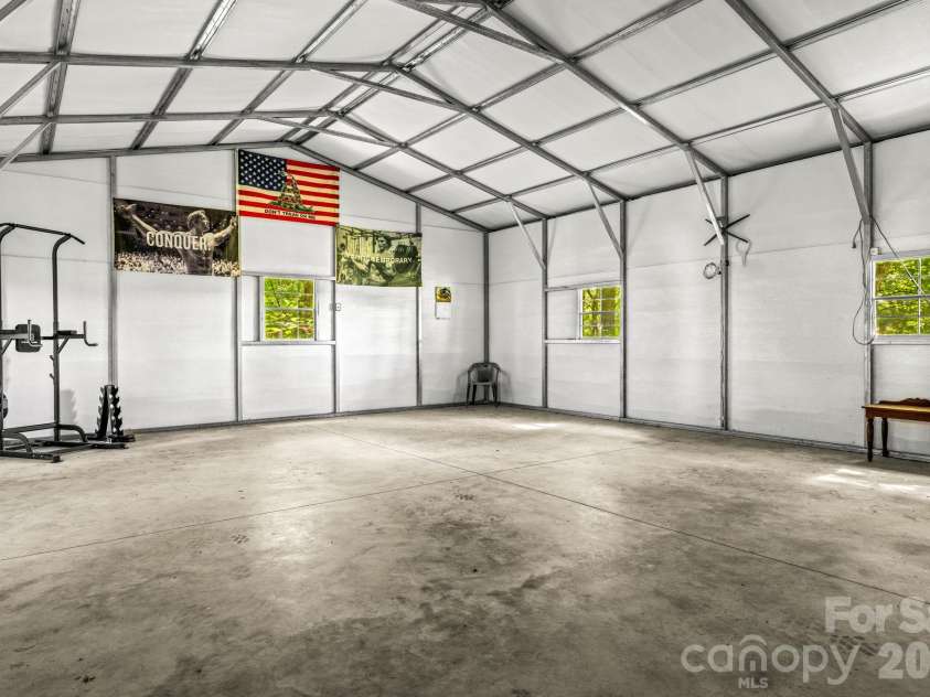 1120 Grizzly Ridge, Bryson City, NC 28713.  MLS# CAR4434317, YatesRealty ID 56616. 