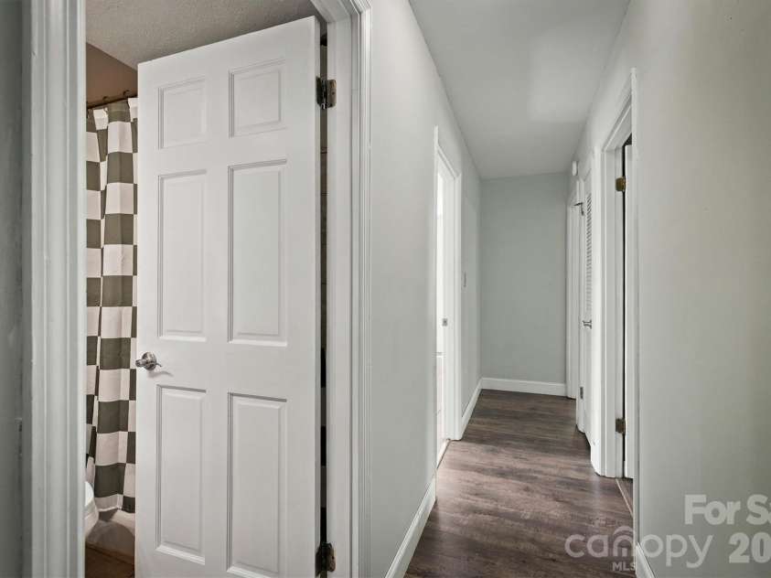 108 Inglewood Drive, Morganton, NC 28655.  MLS# CAR4434450, YatesRealty ID 56618. 