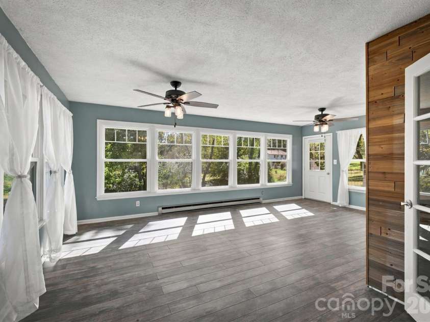 108 Inglewood Drive, Morganton, NC 28655.  MLS# CAR4434450, YatesRealty ID 56618. Sunroom