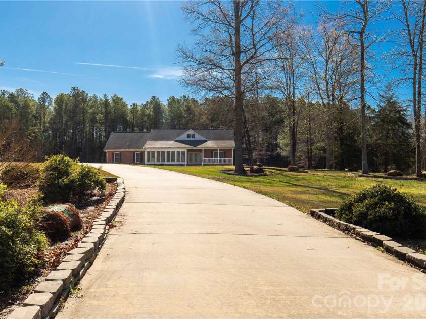 3034 Mulberry Lane, Lancaster, SC 29720.  MLS# CAR4356450, YatesRealty ID 5662. 