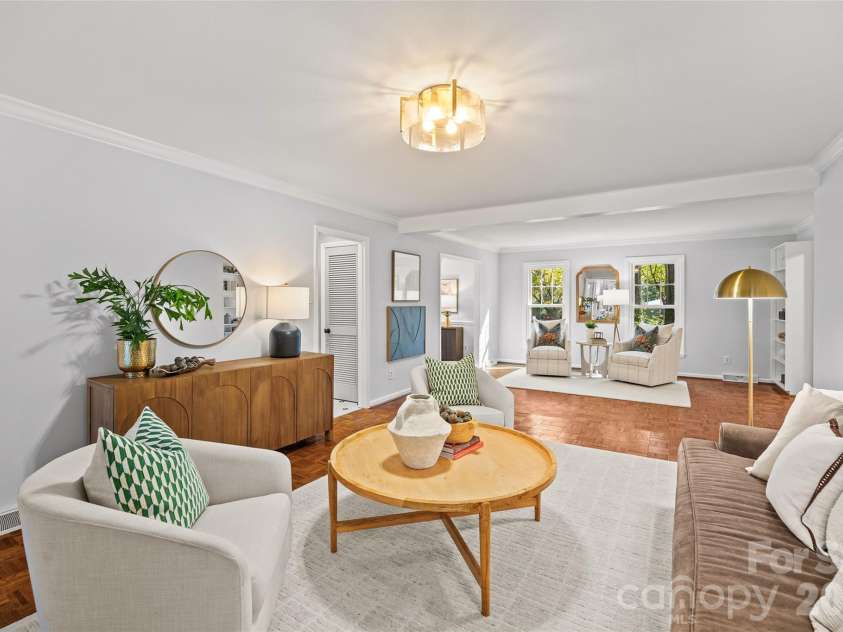5132 Camilla Drive, Charlotte, NC 28226.  MLS# CAR4432368, YatesRealty ID 56620. 