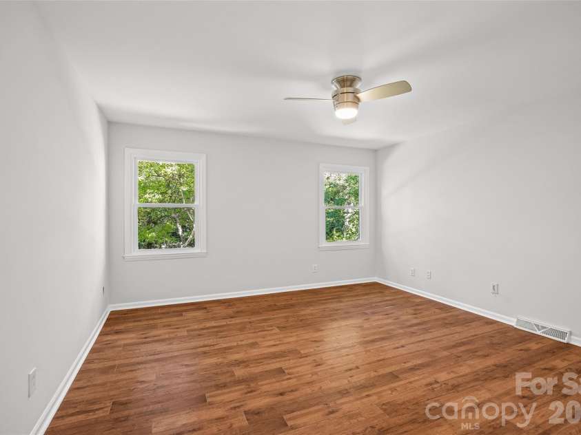 5132 Camilla Drive, Charlotte, NC 28226.  MLS# CAR4432368, YatesRealty ID 56620. Bedroom 4